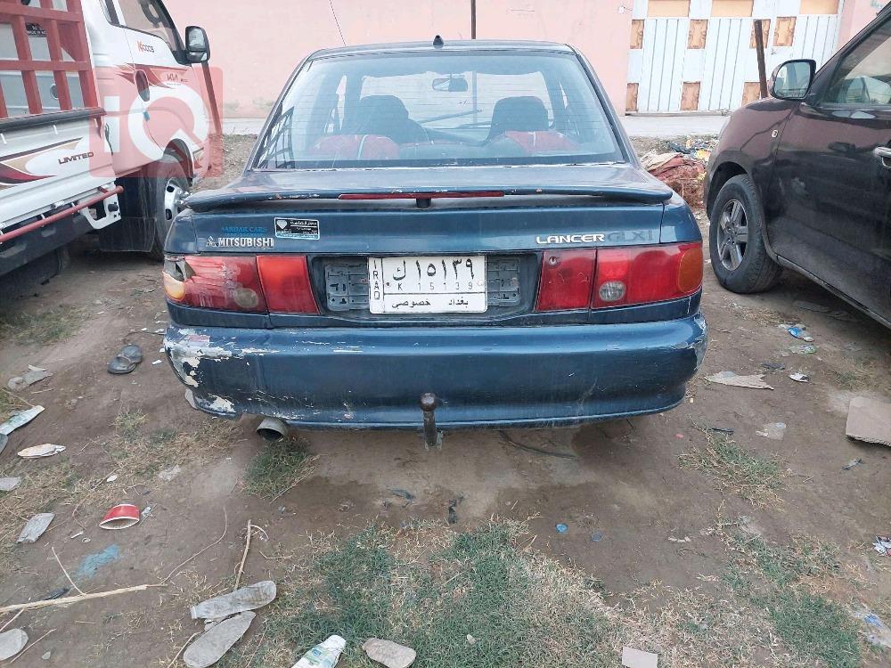 میتسوبیشی لانسەر